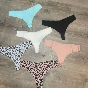 SHEIN thong underwear set